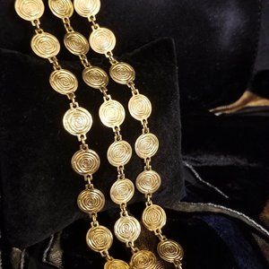 1970s Vintage Gold Tone Modernist Roses Bracelet